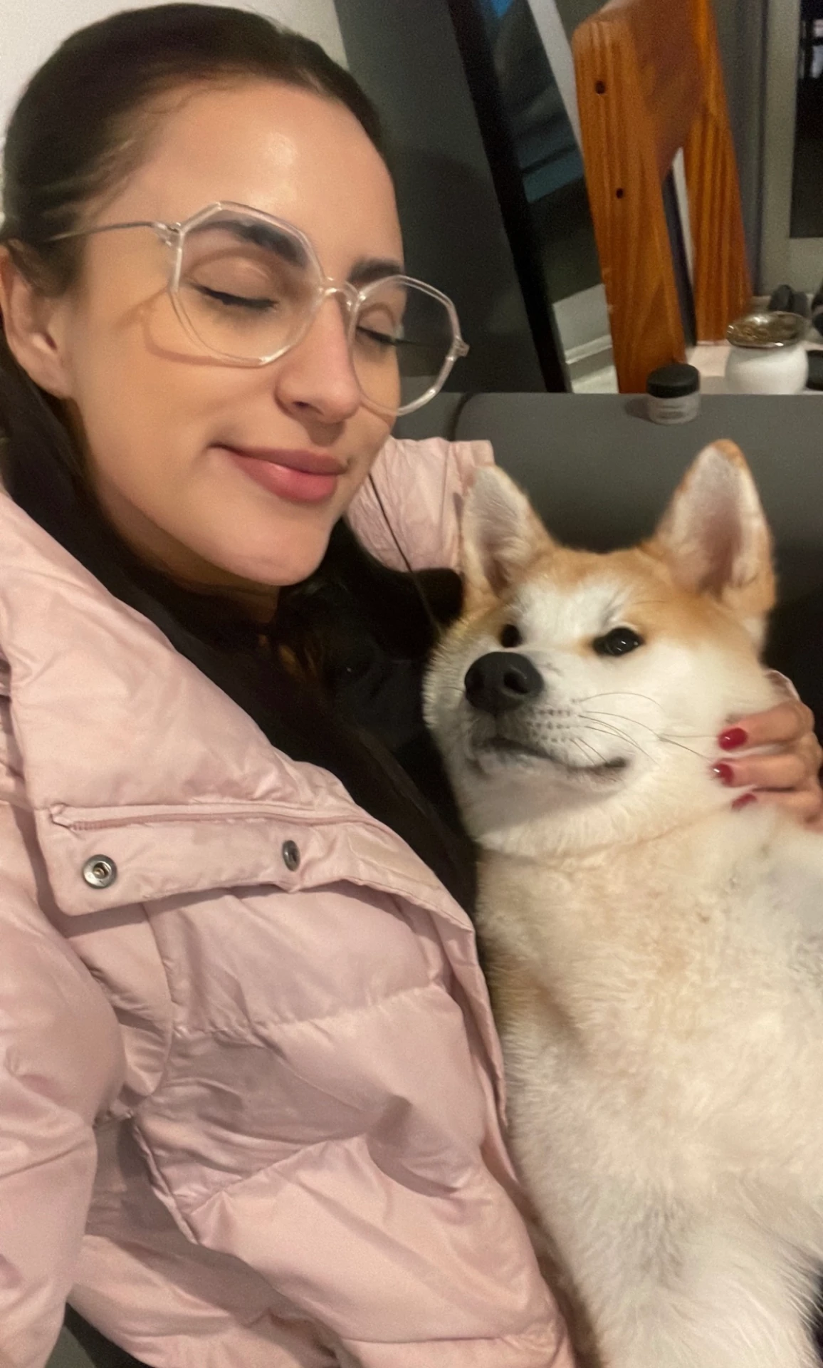 Daiana with her Shiba Inu